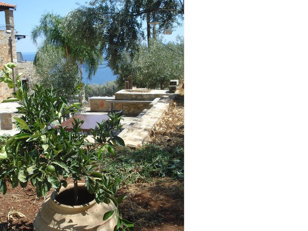 Апартаменты Athina Ecofarm Epidaurus Экстерьер фото